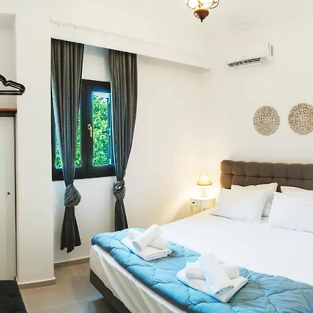 Ferienwohnung Anemoessa Mansion Rhodes City Exterior foto