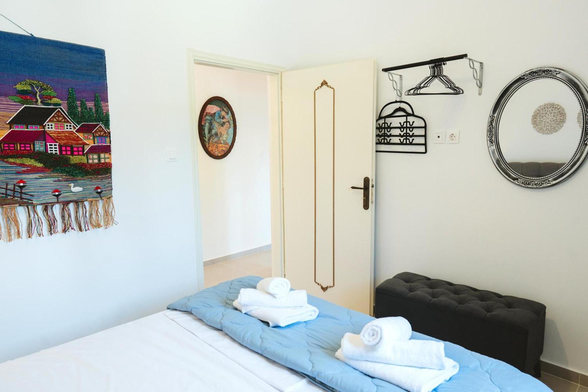 Anemoessa Mansion Apartment